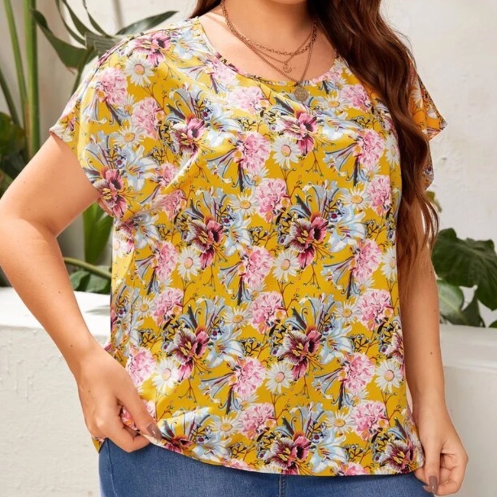 🌻Floral Print Batwing Sleeve Blouse🌻